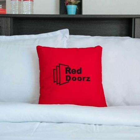 Reddoorz Plus Near Mango Avenue Cebu Extérieur photo