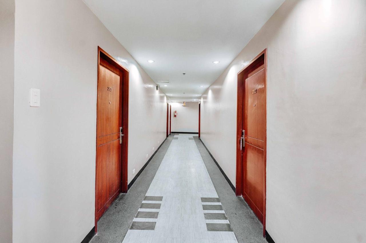 Reddoorz Plus Near Mango Avenue Cebu Extérieur photo